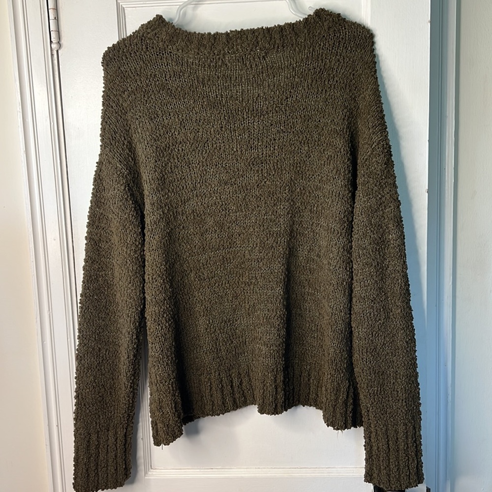 Large Textured Sweater - Picture 3 of 3